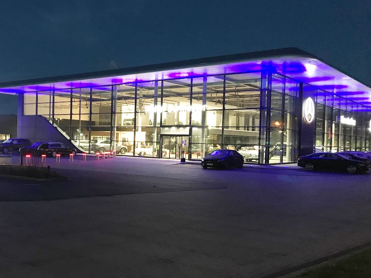 Mercedes Benz Center Hamburg setzt auf Sicherheit und Diebstahlschutz