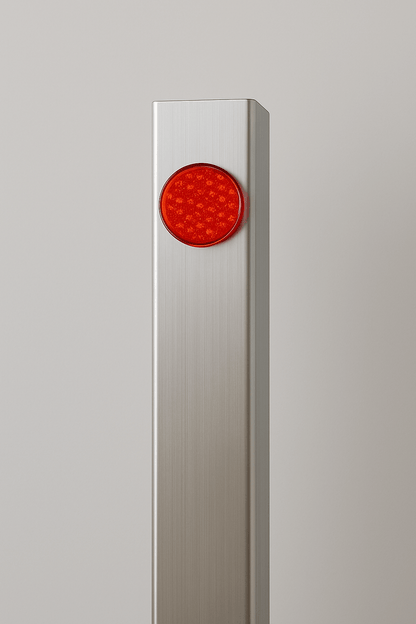 Edelstahl-Ampelsäule – robustes Signalsystem für stark frequentierte Zufahrten